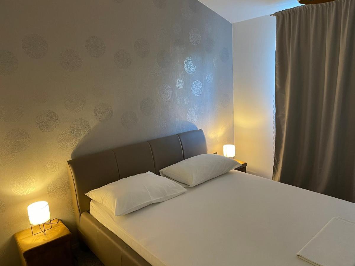 Apartmani Bm Biograd Na Moru Luaran gambar