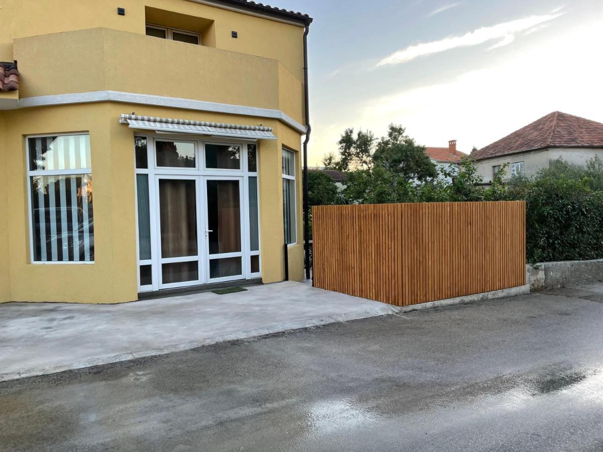 Apartmani Bm Biograd Na Moru Luaran gambar